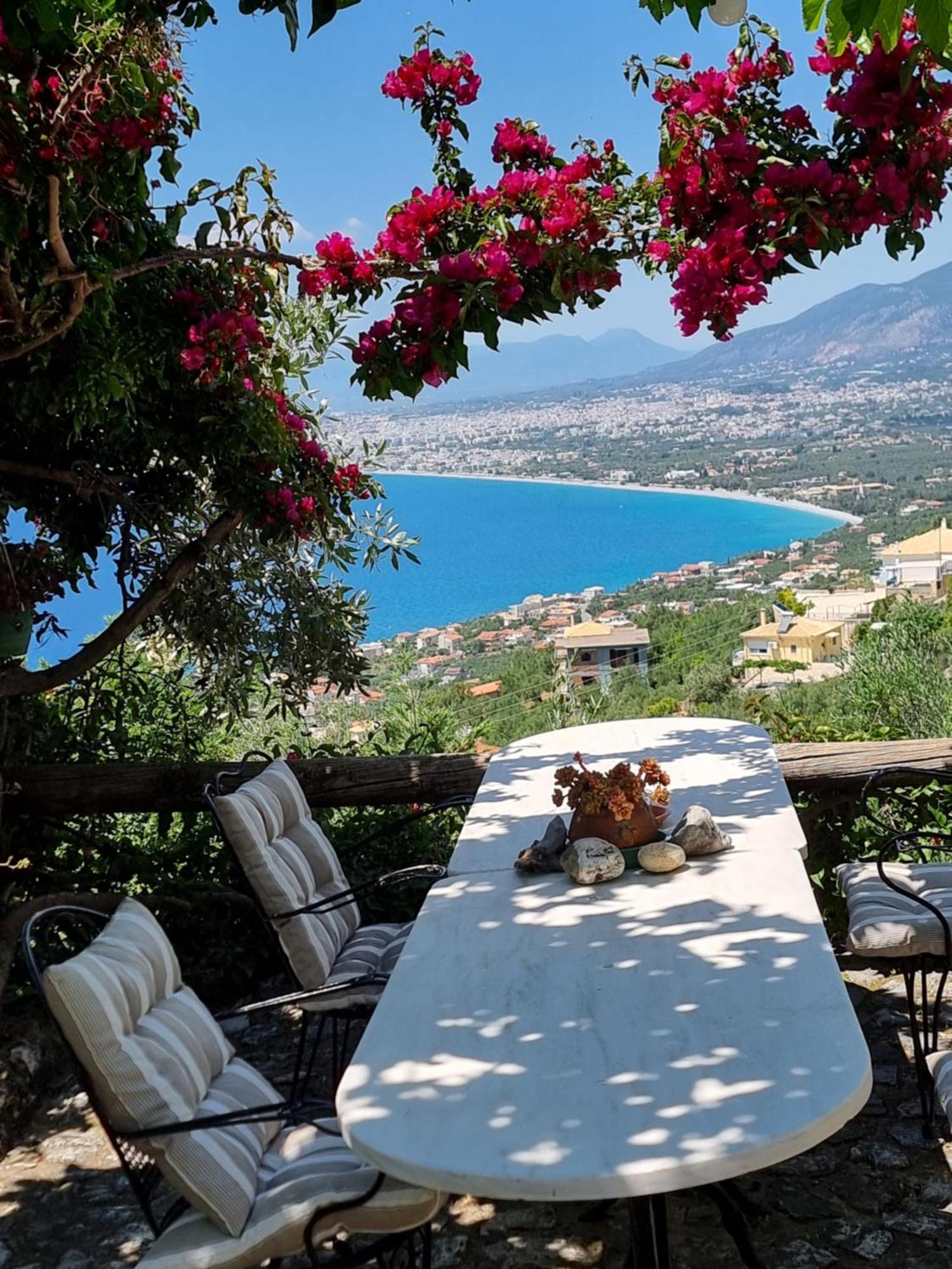 Unique View Apartment Каламата Екстер'єр фото