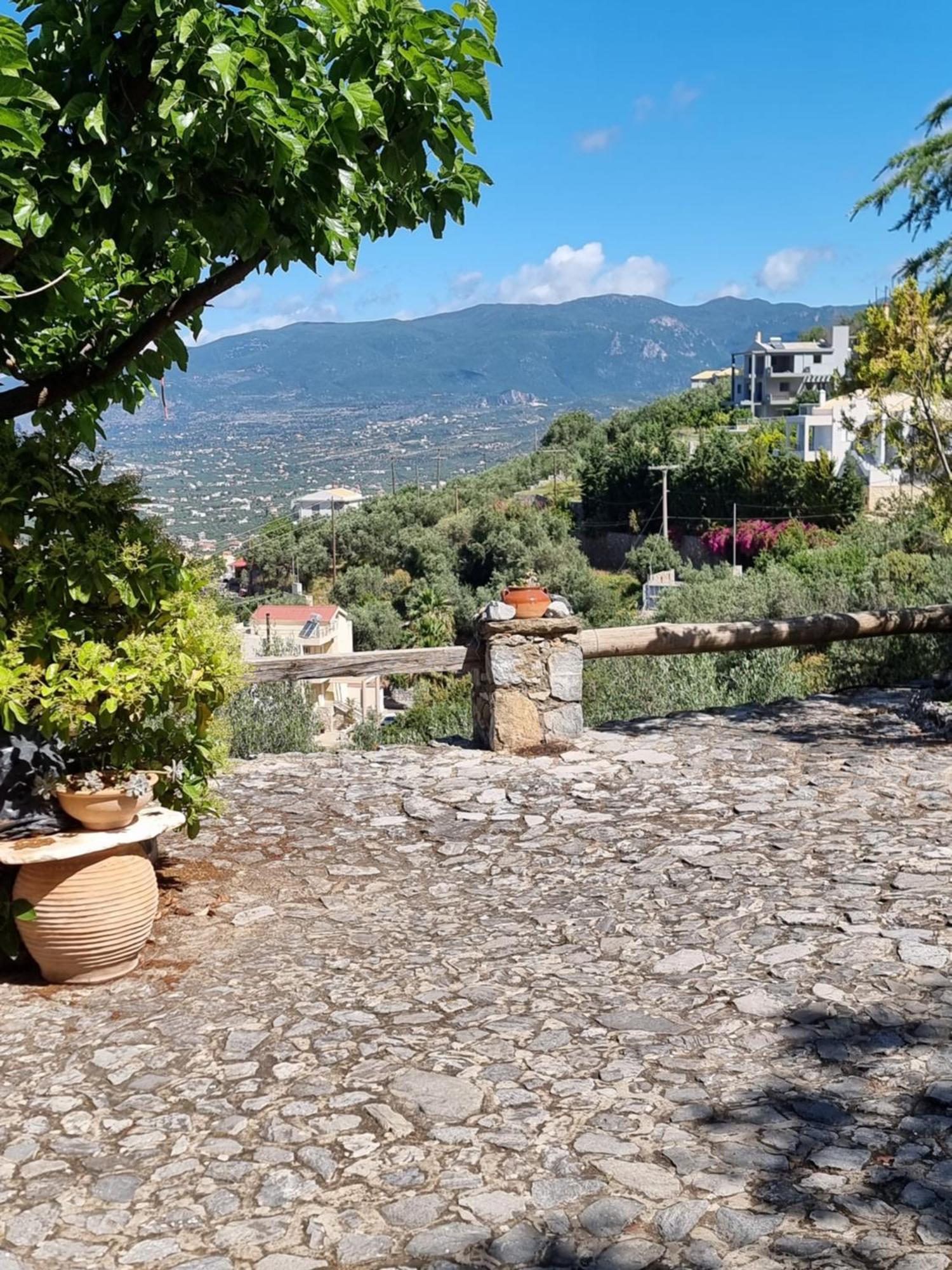 Unique View Apartment Каламата Екстер'єр фото